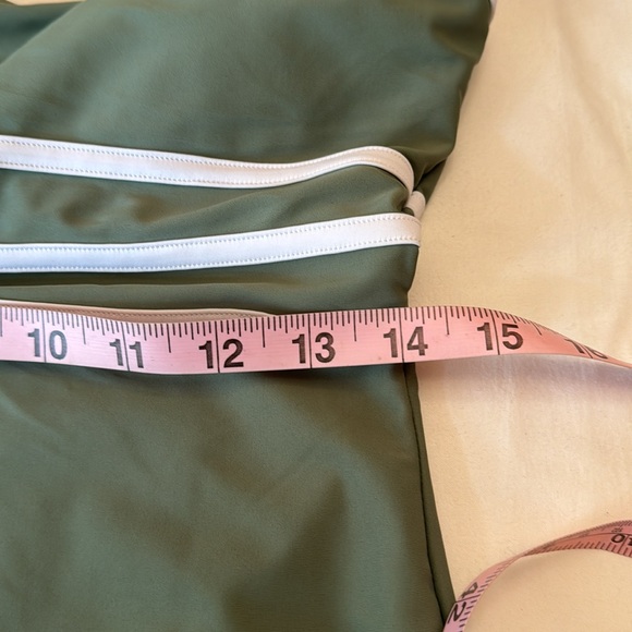 Green & White Size Small One piece bathing suit. NWOT Adjustable straps rem.pads - Picture 7 of 9